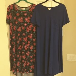 2 Lularoe Medium Carly's and 2 XL Classic Tees